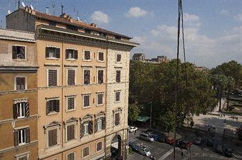 Carlo Alberto House 3* Roma
