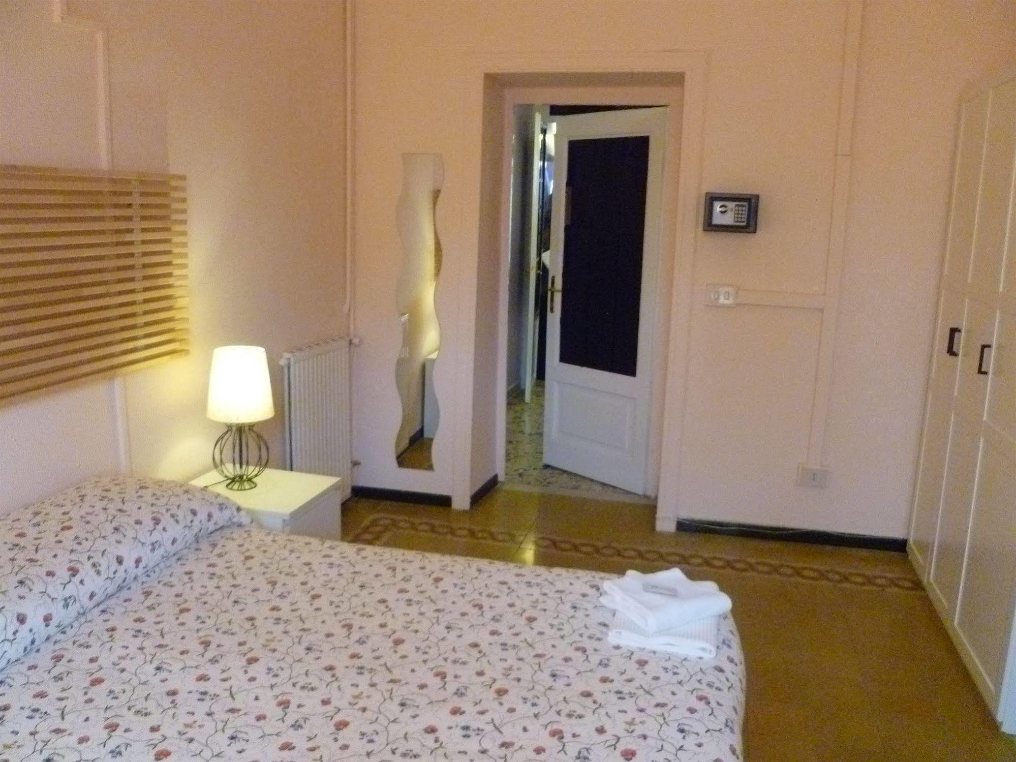 Carlo Alberto House Bed & Breakfast 3*