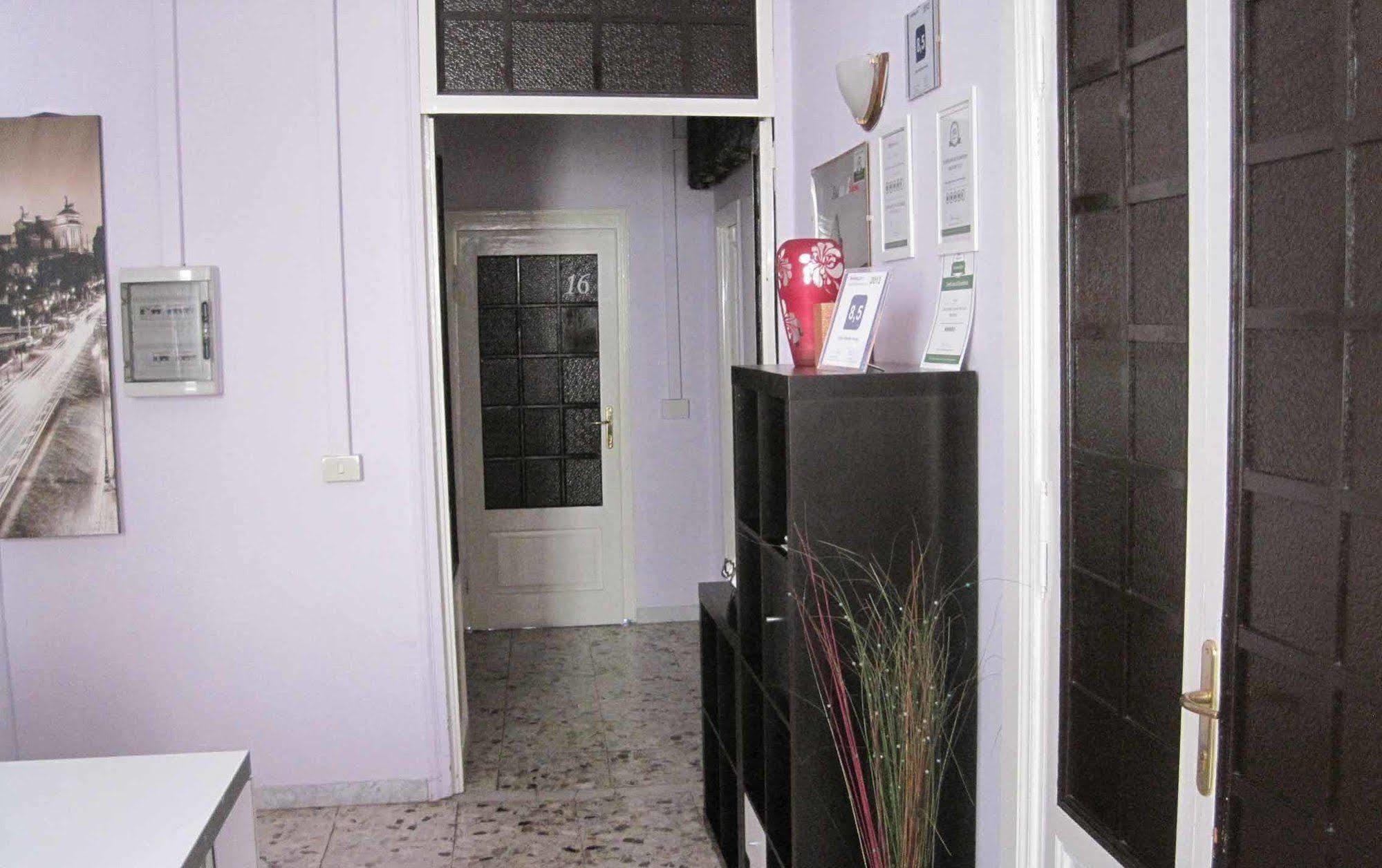 Carlo Alberto House Bed & Breakfast 3*